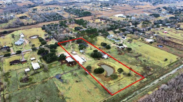 17115 County Road 831, Pearland, TX 77584