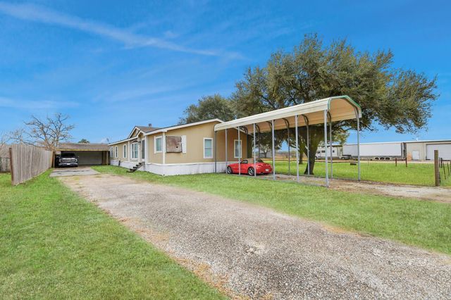 17115 County Road 831, Pearland, TX 77584