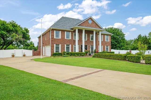 3419 Castle Court, Durant, OK 74701