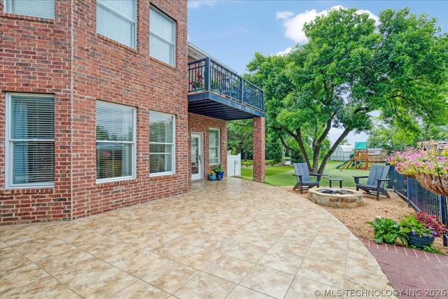 3419 Castle Court, Durant, OK 74701