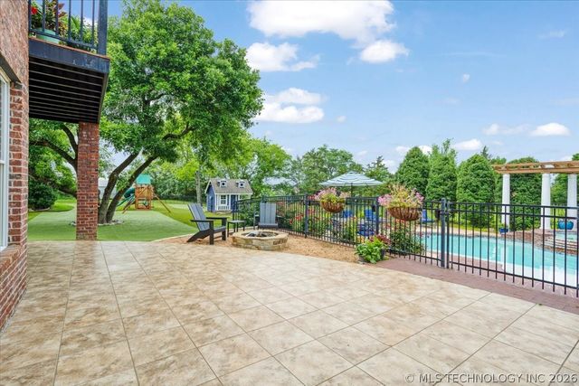 3419 Castle Court, Durant, OK 74701