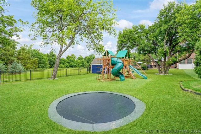 3419 Castle Court, Durant, OK 74701