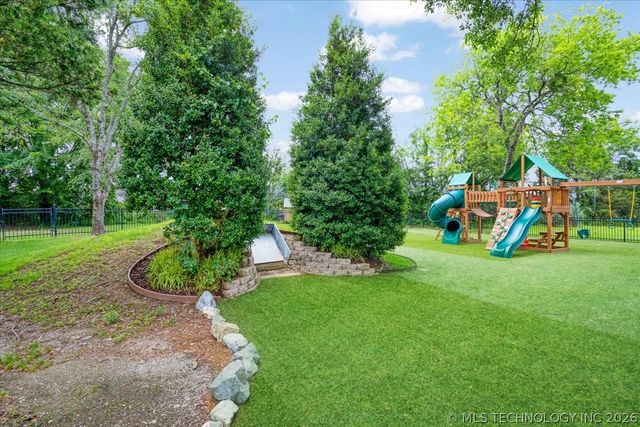 3419 Castle Court, Durant, OK 74701