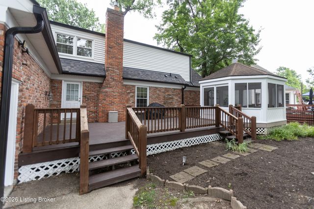 10300 Falling Tree Way, Louisville, KY 40223