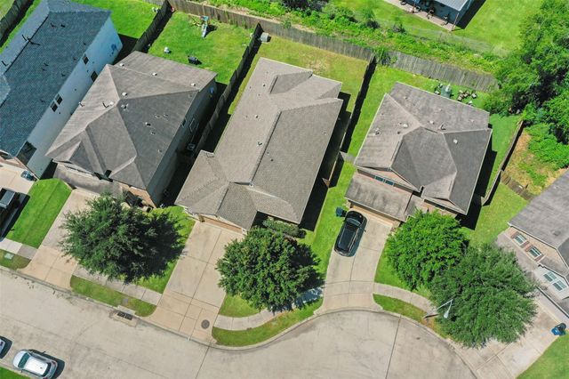 6015 Burnet Bend Avenue, Crosby, TX 77532