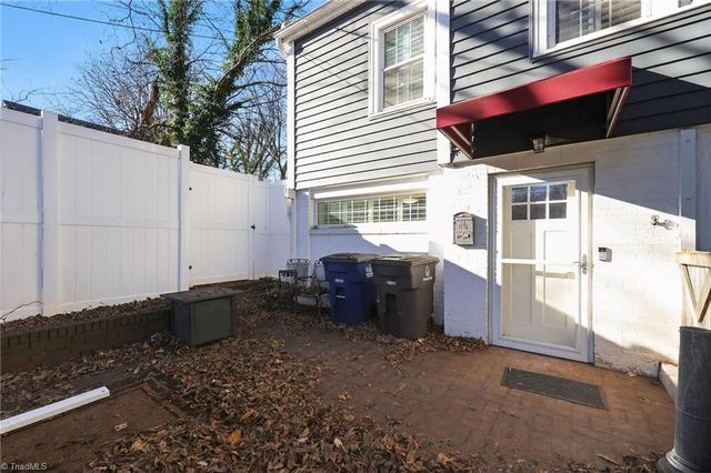 1500 Cloverdale Avenue, Winston-salem, NC 27104