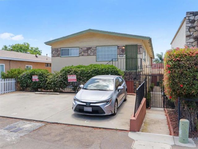 5445 Mildred Street, San Diego, CA 92110