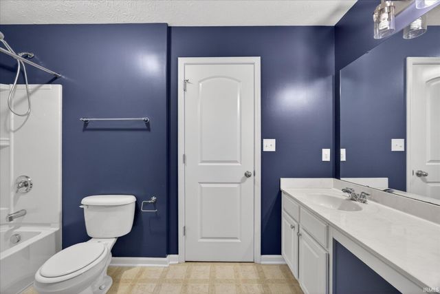 225 S Cave Creek Drive, Bloomington, IN 47403