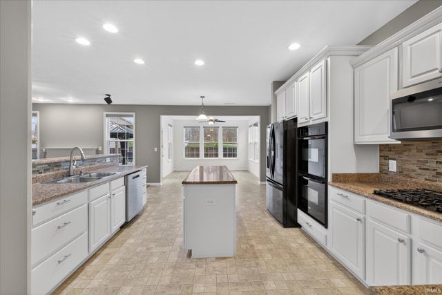 225 S Cave Creek Drive, Bloomington, IN 47403