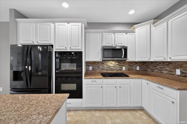 225 S Cave Creek Drive, Bloomington, IN 47403