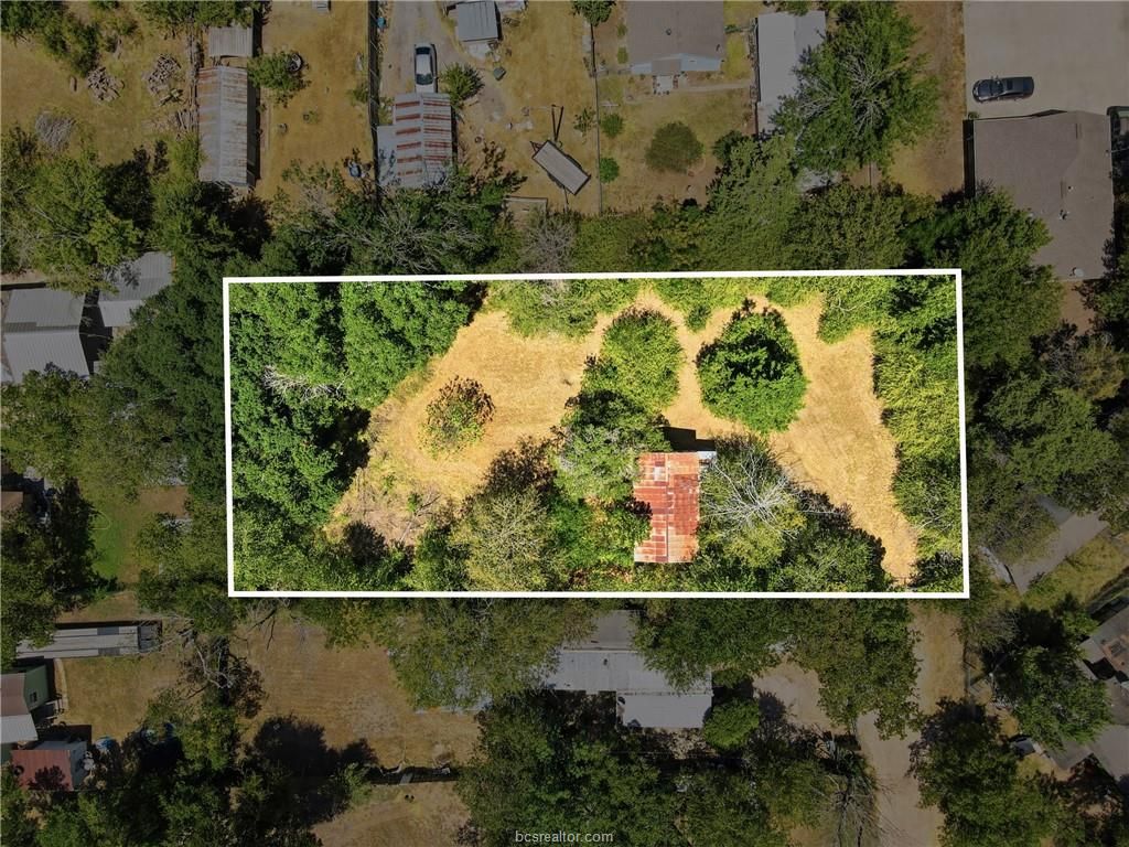 1308 North Sims Avenue, Bryan, TX 77803 — exterior