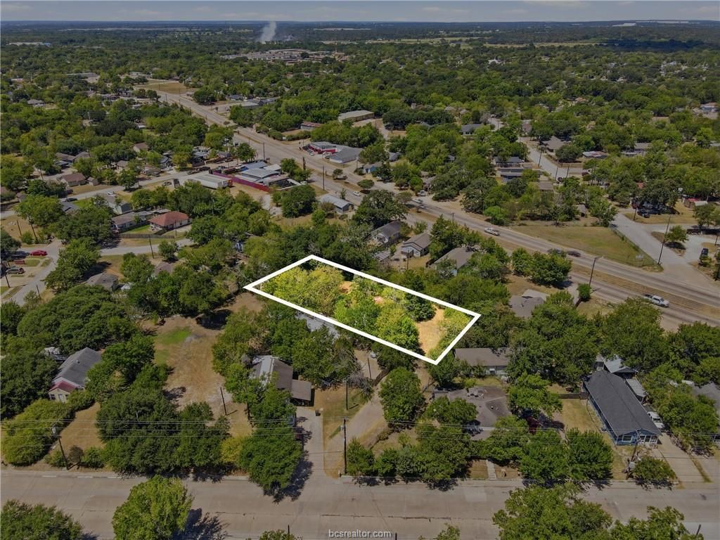 1308 North Sims Avenue, Bryan, TX 77803 — photo 2