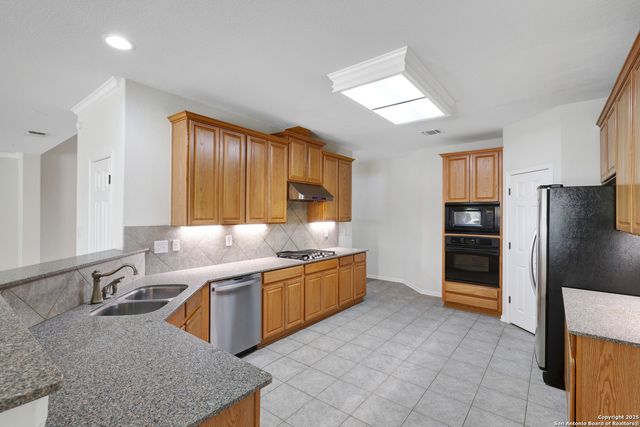 75 PALO DURO CYN, San Antonio, TX 78258