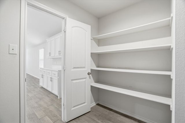 428 Edgewick Lane, Fort Worth, TX 76036