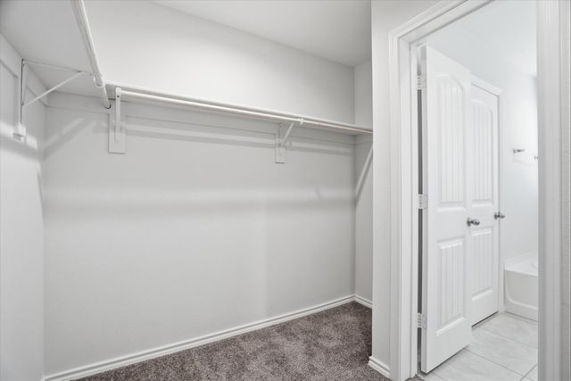 428 Edgewick Lane, Fort Worth, TX 76036