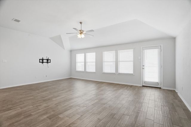 428 Edgewick Lane, Fort Worth, TX 76036