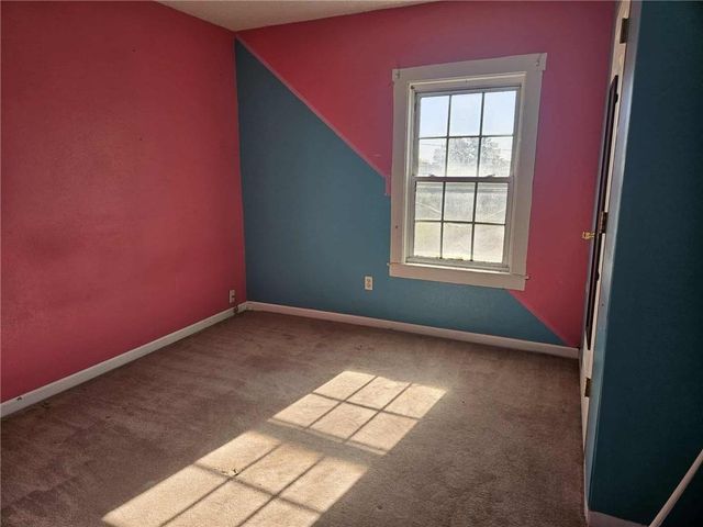 16003 E Katy Track Road, Nevada, MO 64772