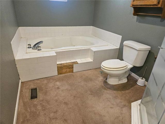 16003 E Katy Track Road, Nevada, MO 64772