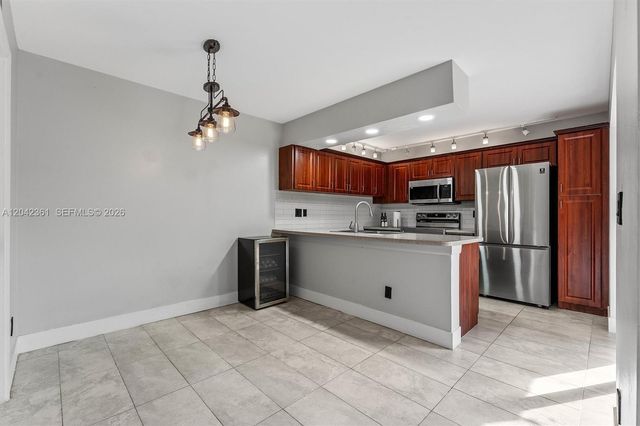 11867 SW 13th Ct, Davie, FL 33325