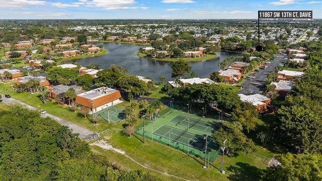 11867 SW 13th Ct, Davie, FL 33325