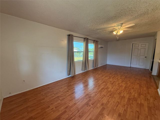 915 14TH STREET E, Bradenton, FL 34208