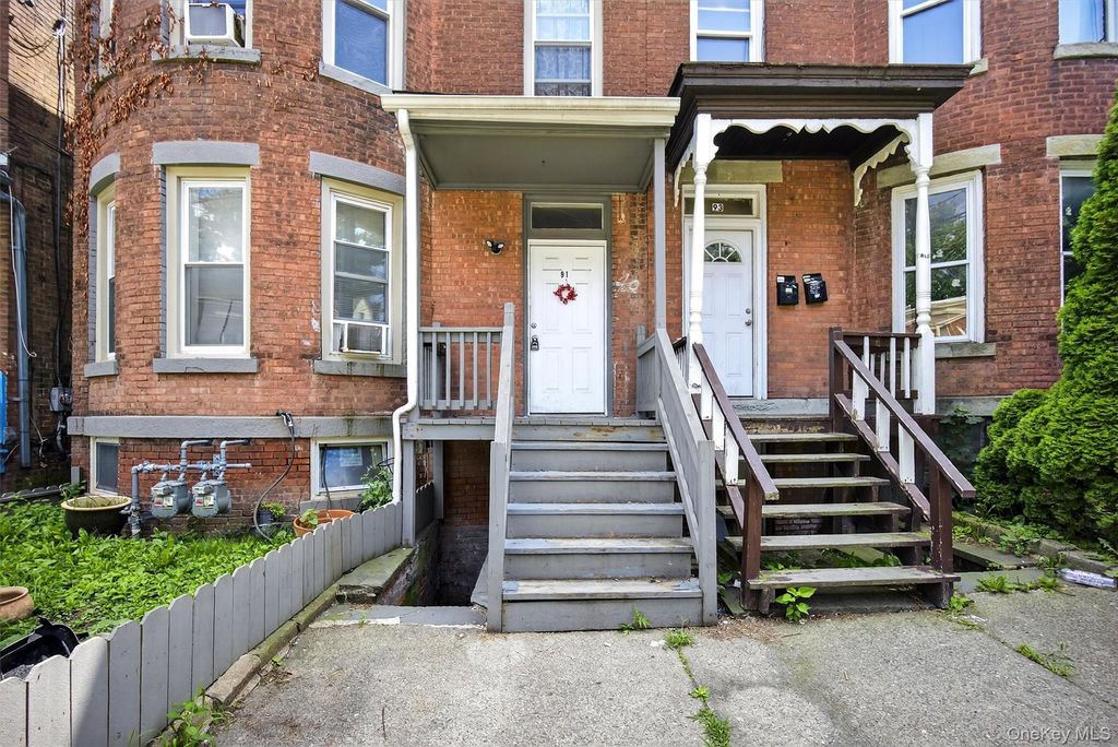 91 Carson Avenue, Newburgh, NY 12550 — photo 4