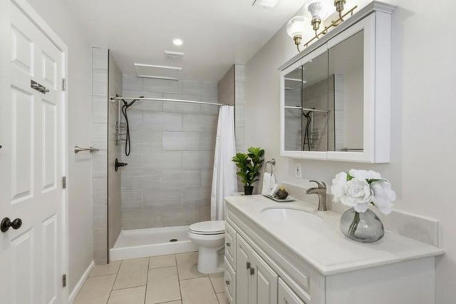 2468 Maxwell, Oakland, CA 94601