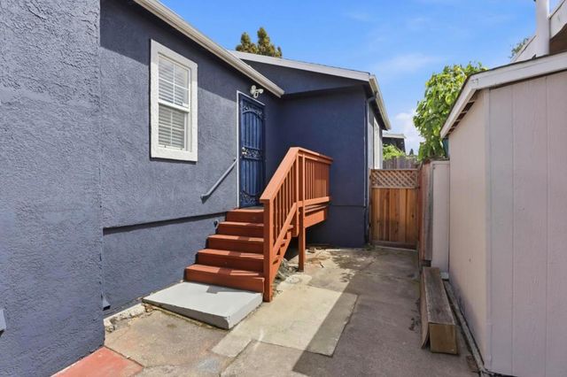 2468 Maxwell, Oakland, CA 94601