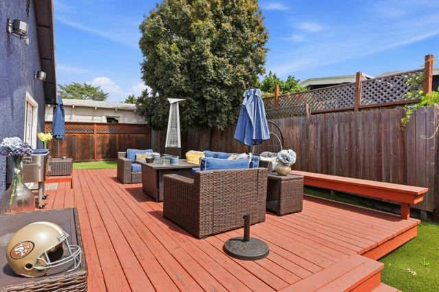 2468 Maxwell, Oakland, CA 94601