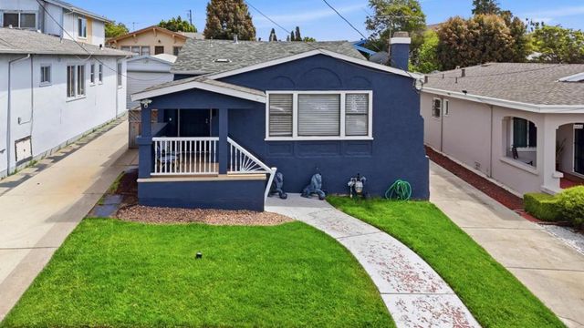 2468 Maxwell, Oakland, CA 94601