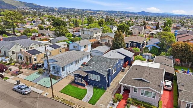 2468 Maxwell, Oakland, CA 94601