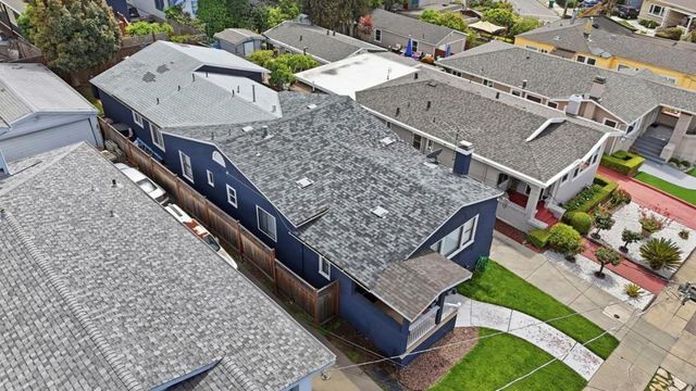 2468 Maxwell, Oakland, CA 94601