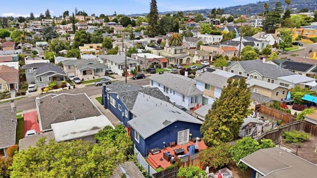 2468 Maxwell, Oakland, CA 94601