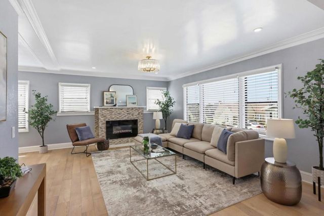 2468 Maxwell, Oakland, CA 94601