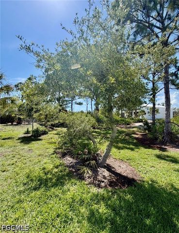 6690 Pineland RD, Bokeelia, FL 33922