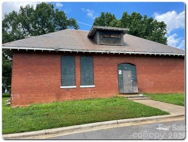 4145 Gossett Avenue, Charlotte, NC 28208