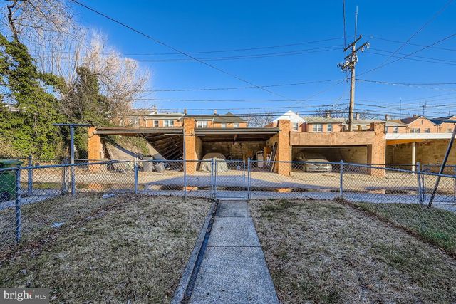 3220 SEQUOIA AVE, Baltimore, MD 21215