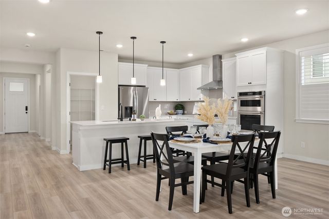 1419 NW Swenson Court, Poulsbo, WA 98370