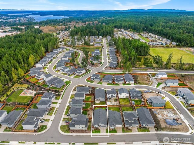 1419 NW Swenson Court, Poulsbo, WA 98370