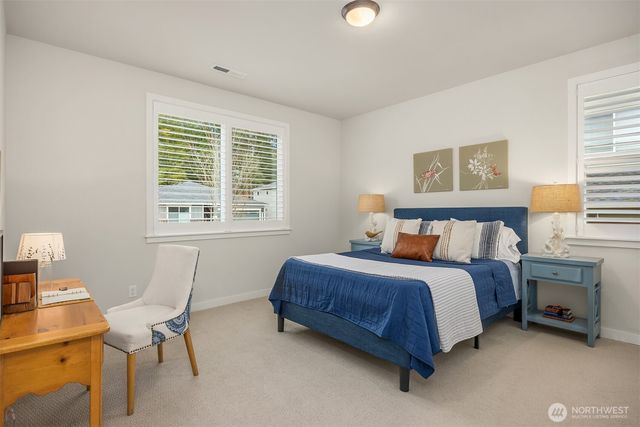 1419 NW Swenson Court, Poulsbo, WA 98370