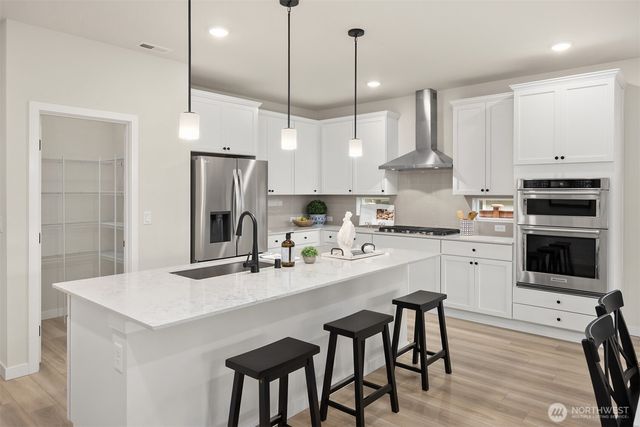 1419 NW Swenson Court, Poulsbo, WA 98370