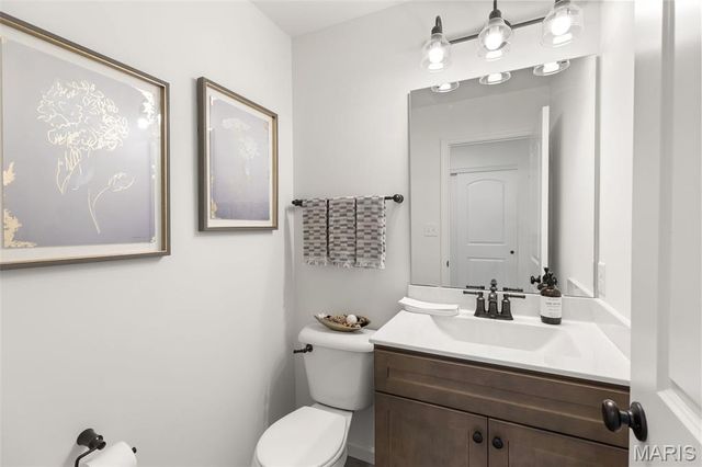 2 Berwick at River Bluffs Manors, Florissant, MO 63031