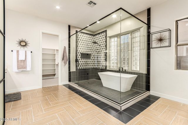 940 W MACAW Drive, Chandler, AZ 85286