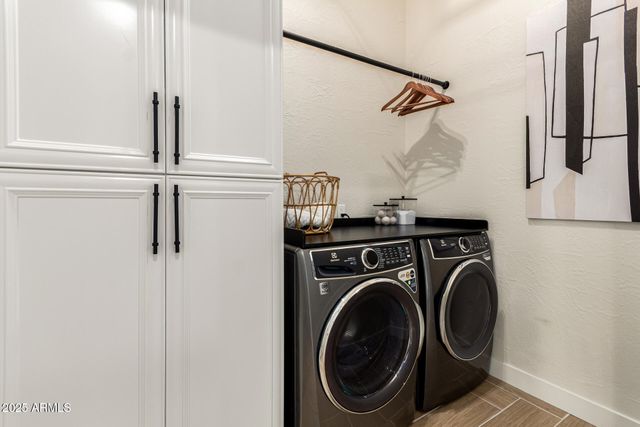 940 W MACAW Drive, Chandler, AZ 85286