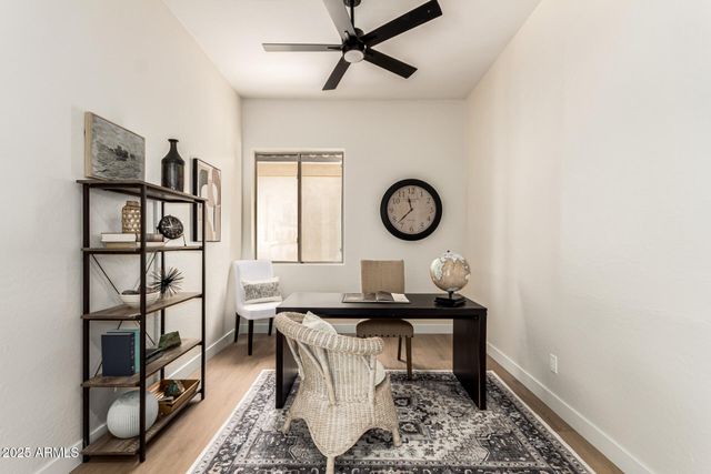 940 W MACAW Drive, Chandler, AZ 85286