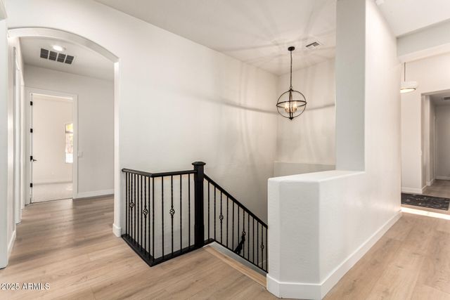 940 W MACAW Drive, Chandler, AZ 85286