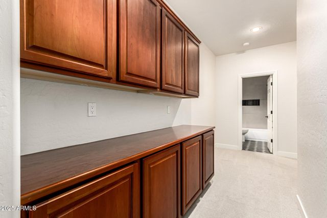 940 W MACAW Drive, Chandler, AZ 85286