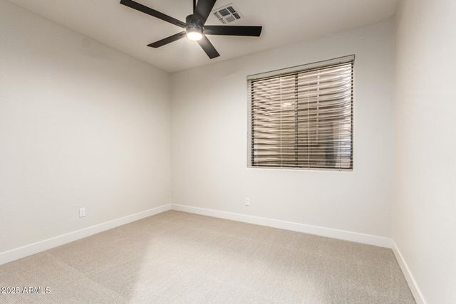 940 W MACAW Drive, Chandler, AZ 85286