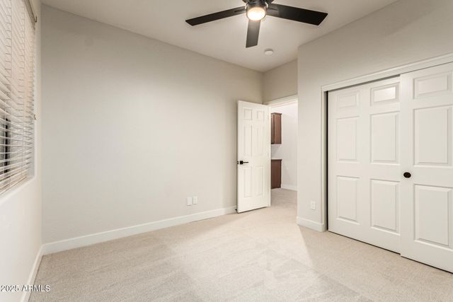 940 W MACAW Drive, Chandler, AZ 85286