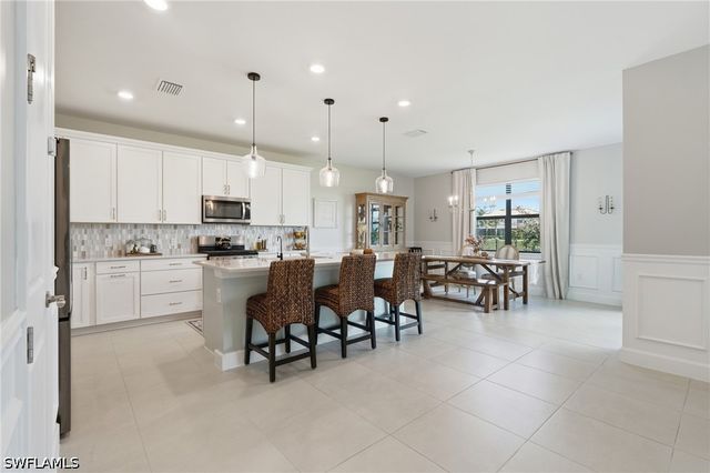20179 Napa LOOP, Estero, FL 33928